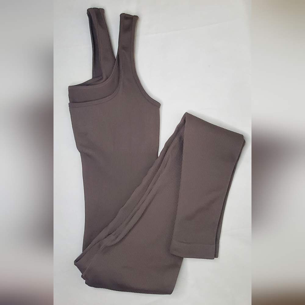 GiuliA Size S -Bodysuit In Brown Ribbed with Sleeveless Design